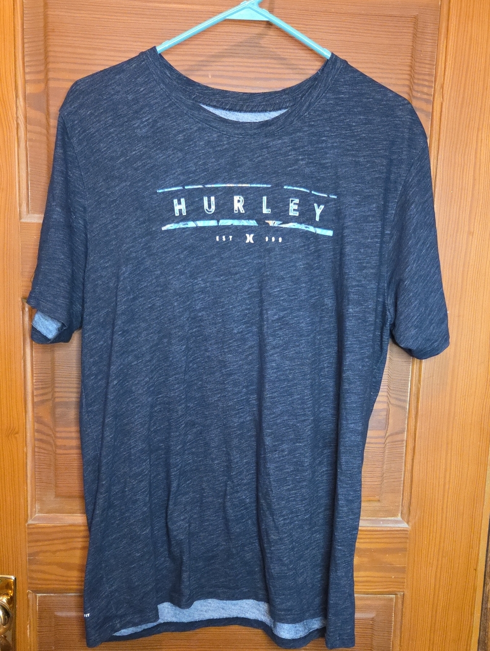 Hurley Men's Heather Charcoal Graphic Tee - Dark Gray